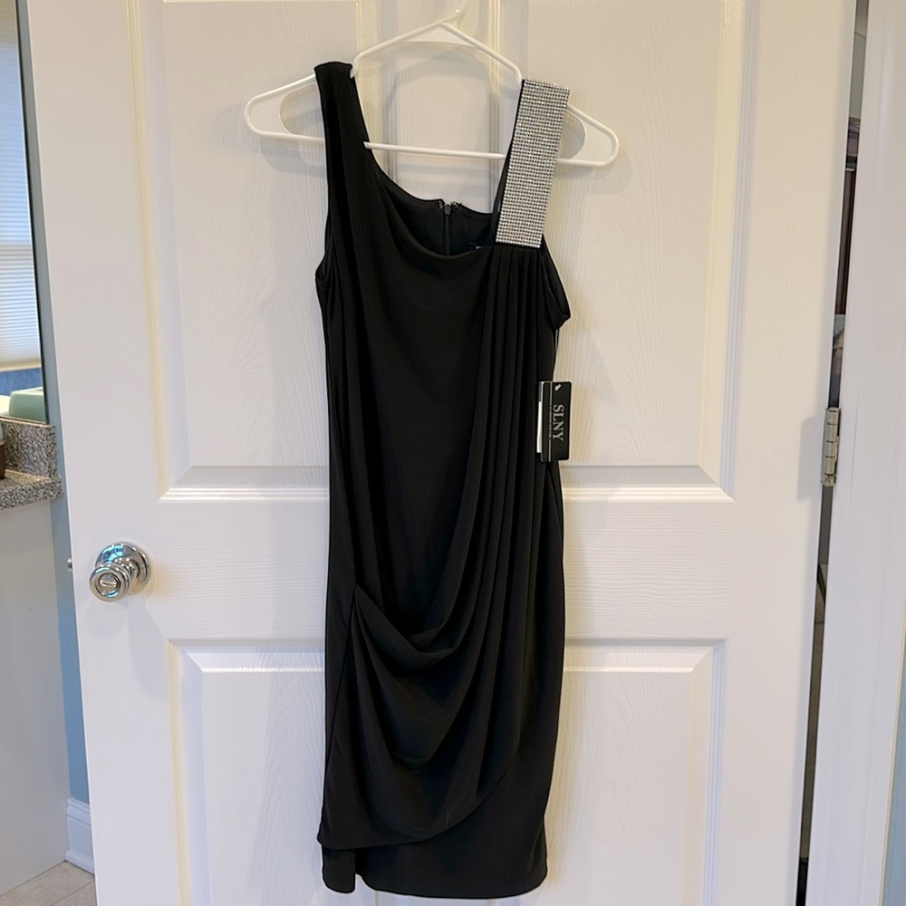 SLNY Black Cocktail Dress - Size 6